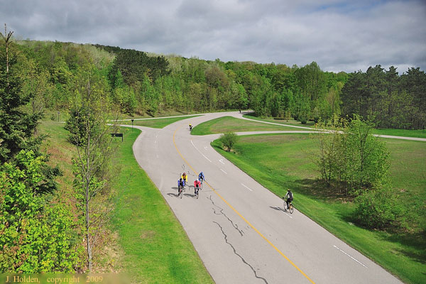 Sunday Morning Cyclists
