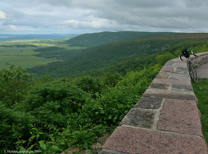 Champlain Lookout - rain and sun