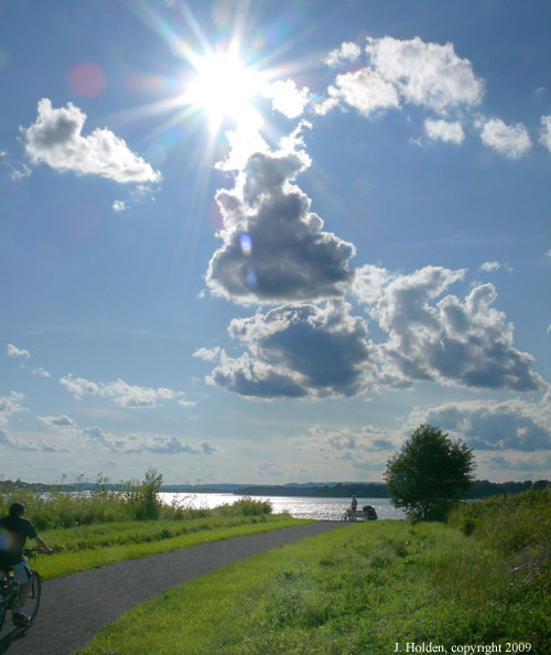 Ottawa River bike path, Orleans