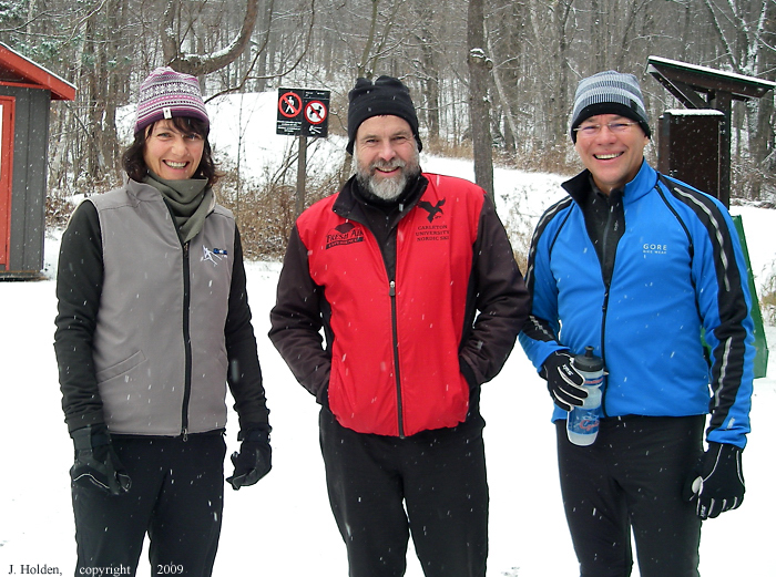 Skiers and new snow at P10
