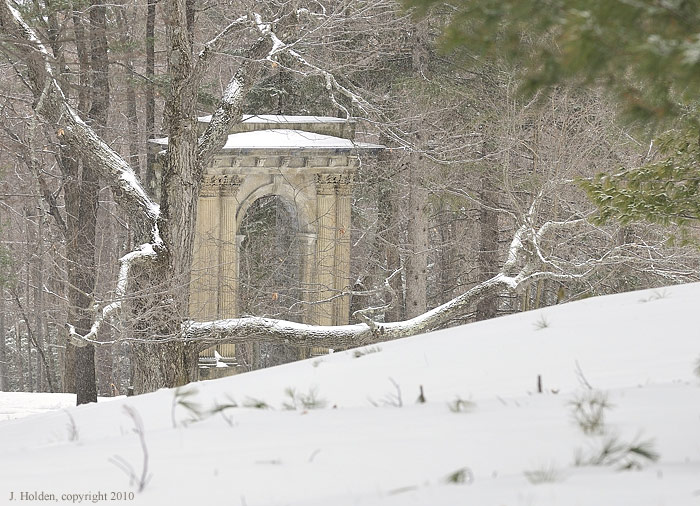 MacKenzie King Ruin